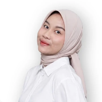 Almira Nur R.R